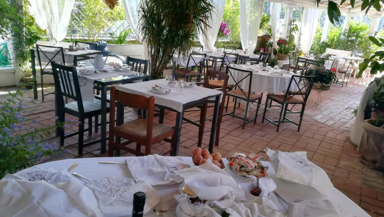 Baia D'oro Hotel 3*